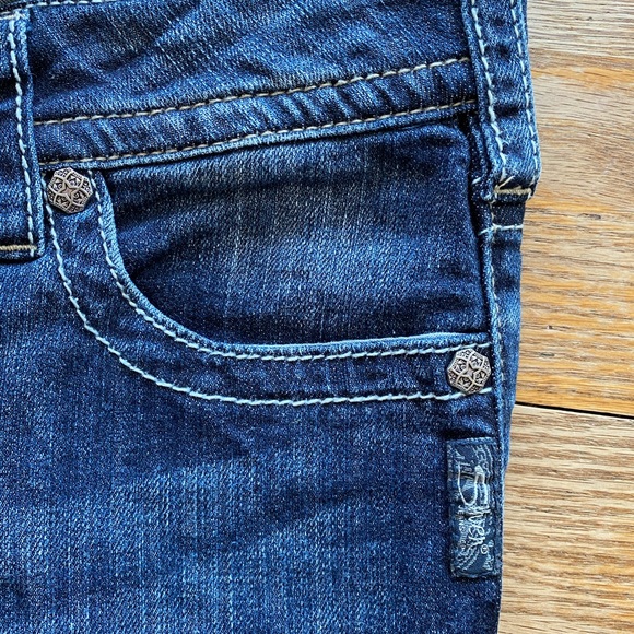 Silver Suki Jeans - Picture 3 of 6